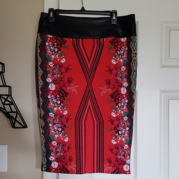 Bisou Bisou Dresses & Skirts - NWOT Bisou Bisou skirt Bisou Bisou Dresses & Skirts - NWOT Bisou Bisou skirt